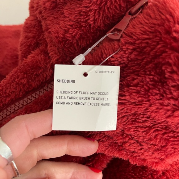 NWT UNIQLO fluffy fleece full-zip jacket - Picture 9 of 9